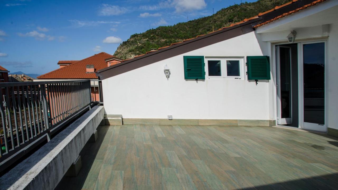 세스트리레반떼 009 - Attico Sant'Anna Vista Mare 150M Dalla Spiaggia Con Terrazza Privata 아파트 외부 사진